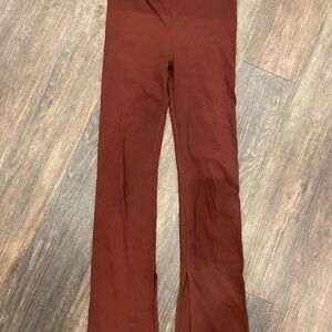 Paper Label Juniper Slit Leggings